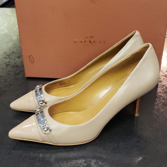 Coach heels - Picture 2 of 6